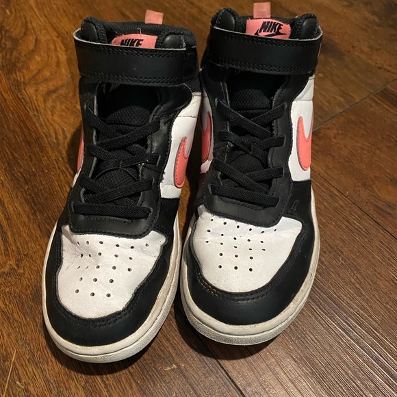 Nike Kids Black and Pink High-Top Sneakers - Picture 4 of 4